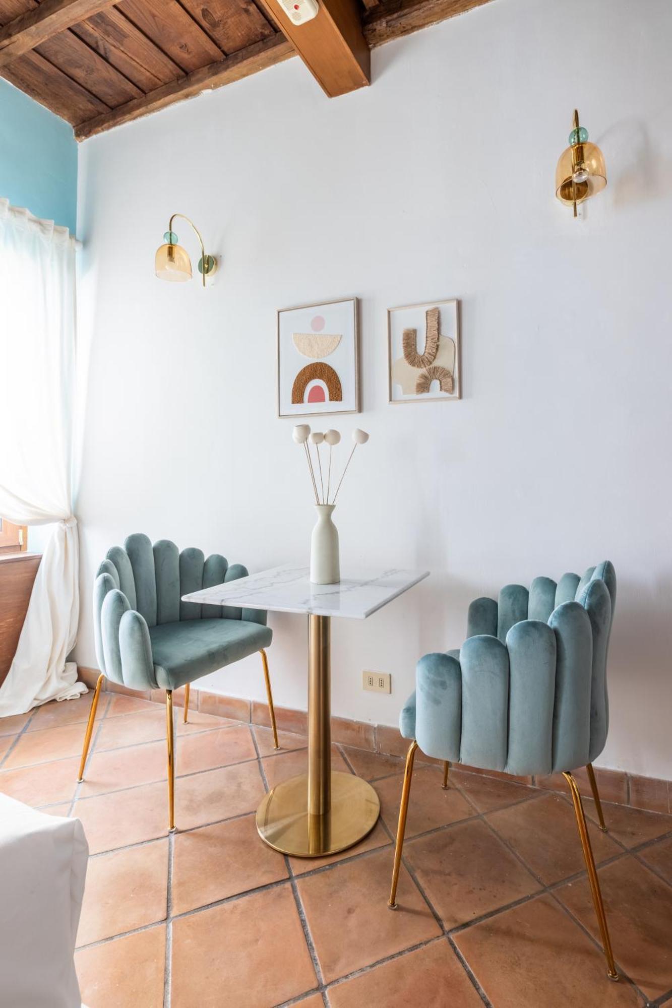 Suite Trevi - Charming Loft Near Trevi Fountain Рим Екстер'єр фото