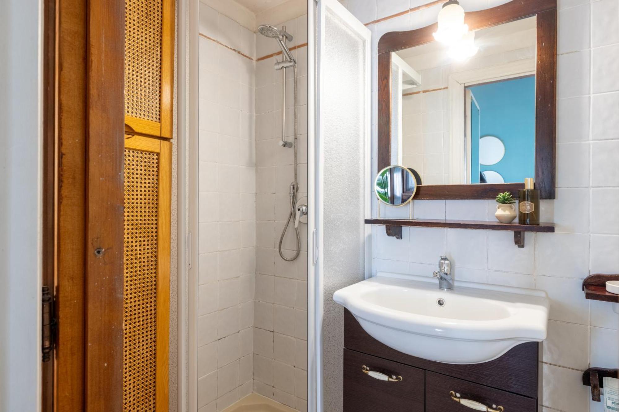 Suite Trevi - Charming Loft Near Trevi Fountain Рим Екстер'єр фото
